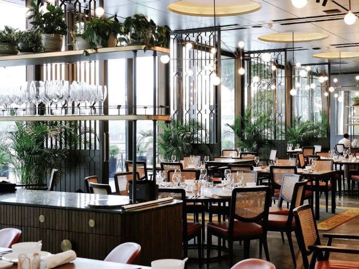 11 Thiet Ke Nha Hang Phong Cach Chau Au